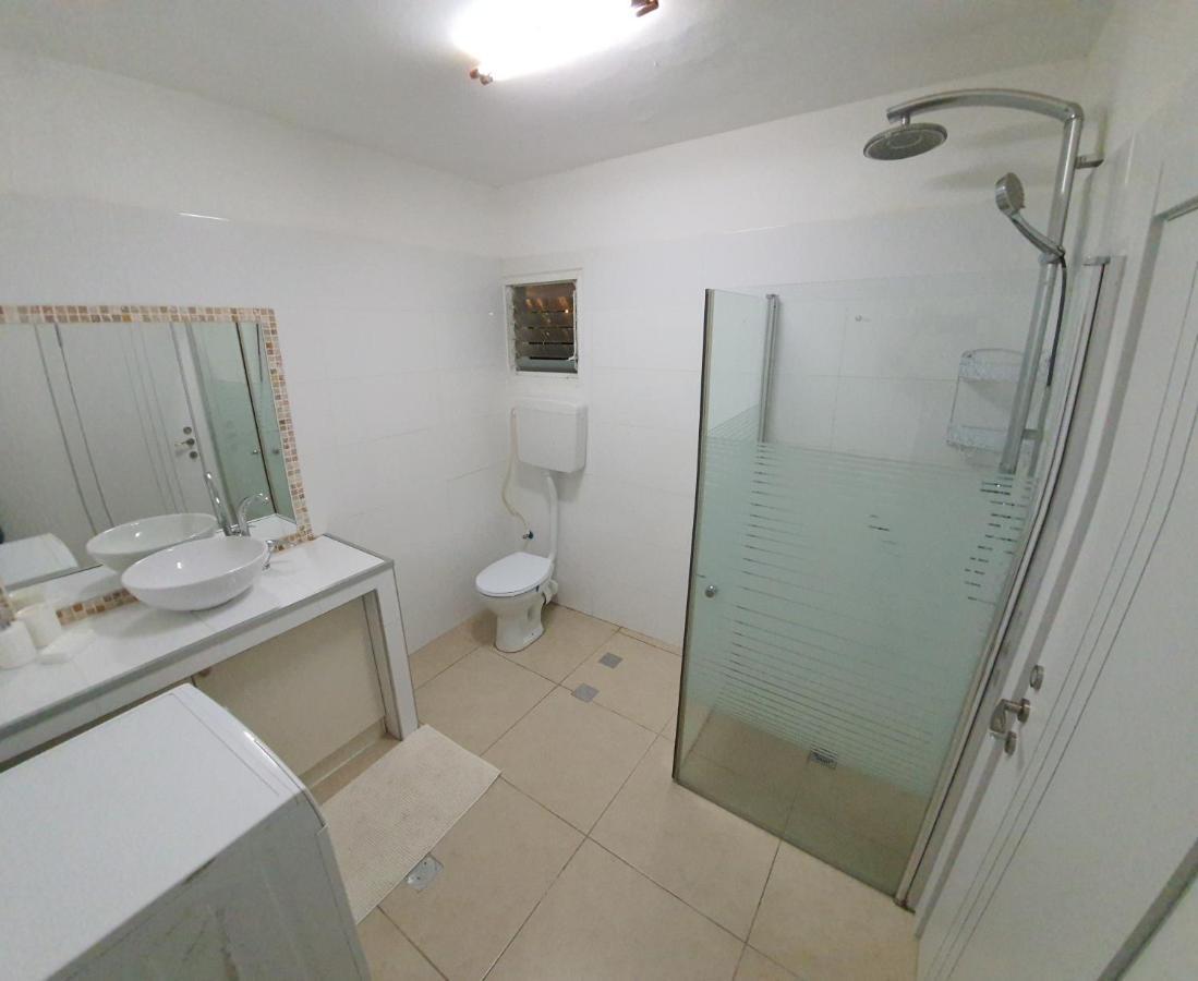 Barak Royal Suites 20 Garden Jacuzzi - ג'קוזי בחצר Eilat Extérieur photo